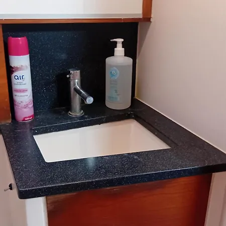 Luna Bay, Voilier 3 2 Sdb En *